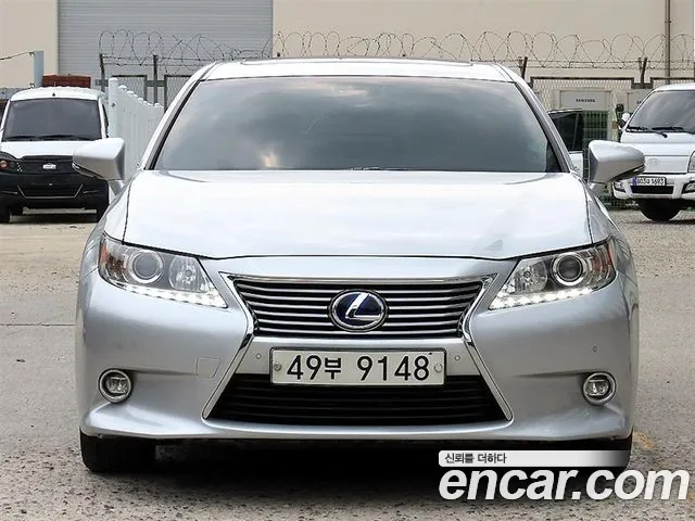 Lexus ES — экстерьер