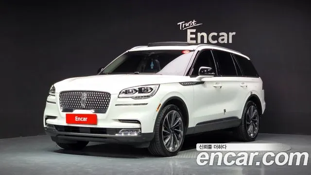 Lincoln Aviator — экстерьер
