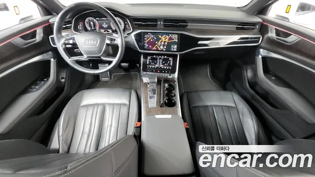 Audi A6 — интерьер