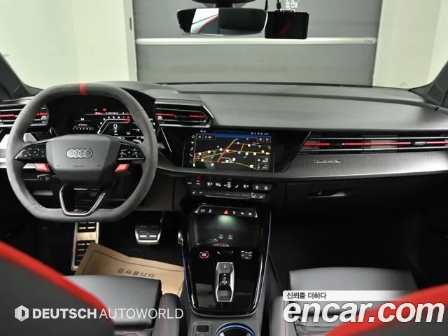 Audi RS3 — интерьер