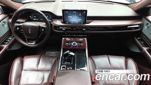 Lincoln Aviator — интерьер