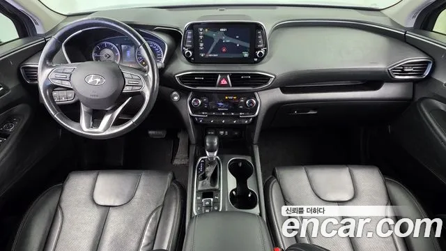Hyundai Santa Fe — интерьер