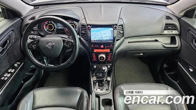 KG Mobility Tivoli — интерьер