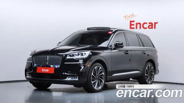Lincoln Aviator — экстерьер