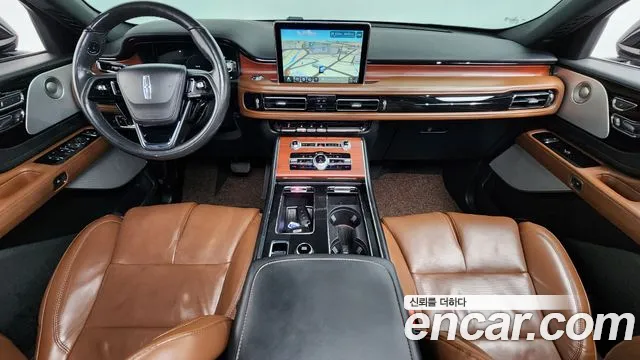 Lincoln Aviator — интерьер