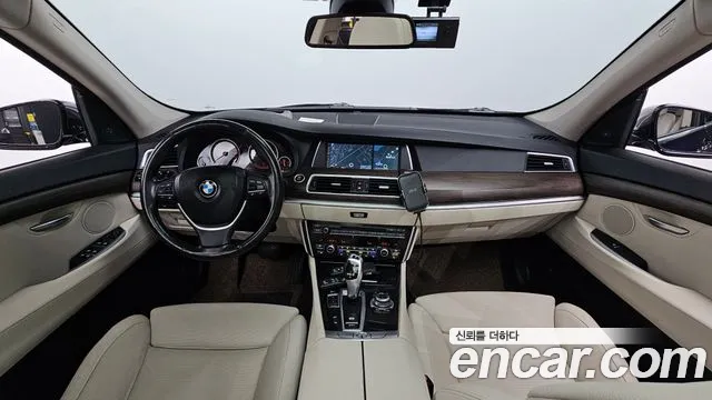 BMW Gran Turismo GT — интерьер