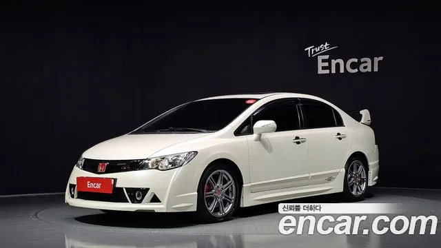 Honda Civic — экстерьер