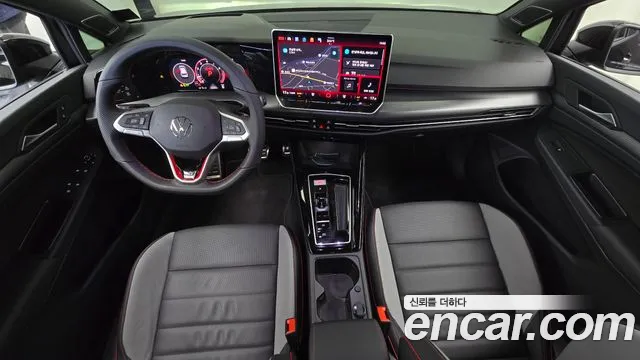 Volkswagen Golf — интерьер