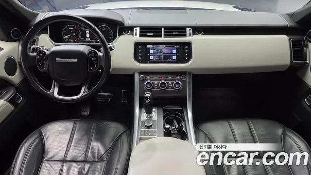 Land Rover Range Rover Sport — интерьер