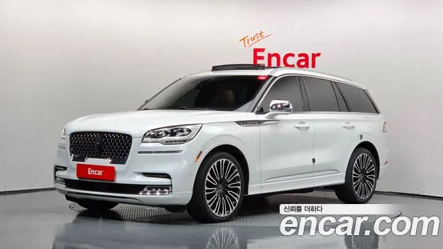 Lincoln Aviator — экстерьер