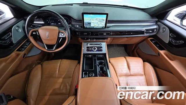 Lincoln Aviator — интерьер