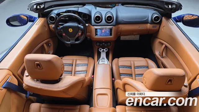 Ferrari California — интерьер