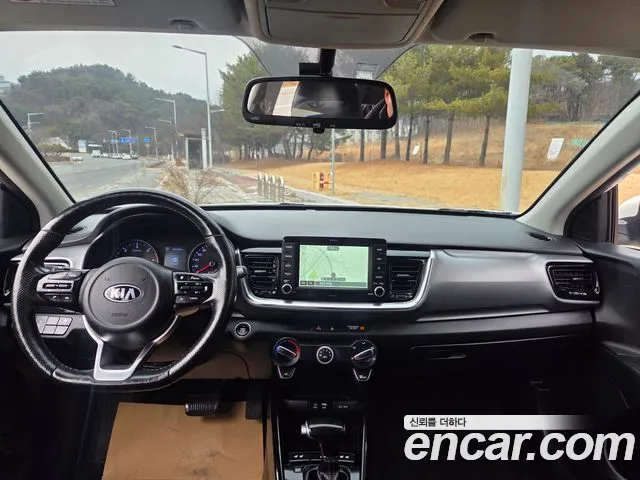Kia Stonic — интерьер