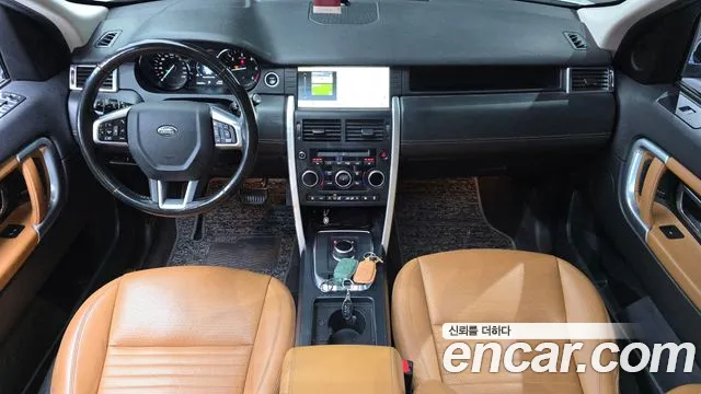 Land Rover Discovery Sport — интерьер