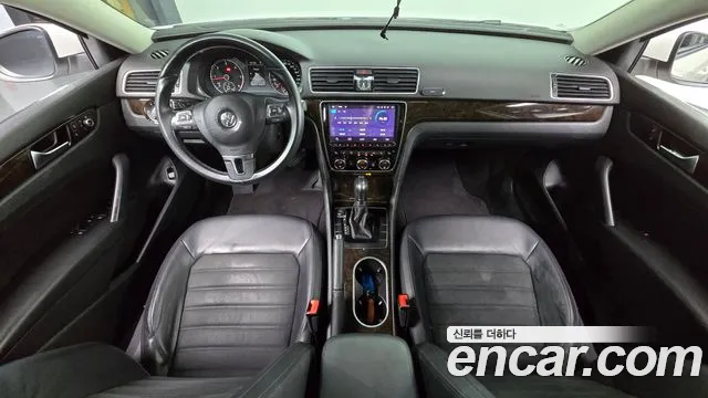 Volkswagen Passat — интерьер