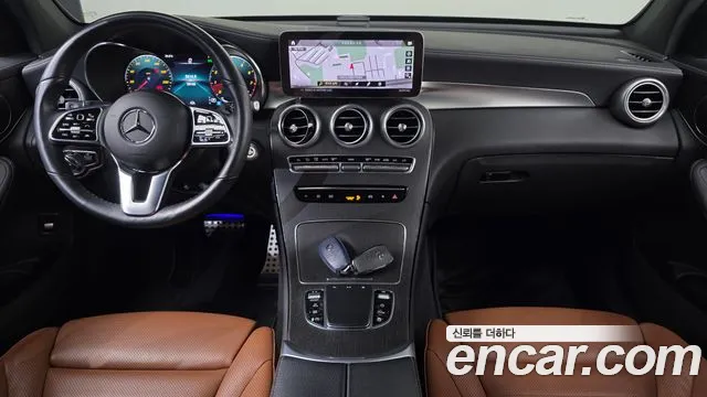 Mercedes-Benz GLC-класс — интерьер