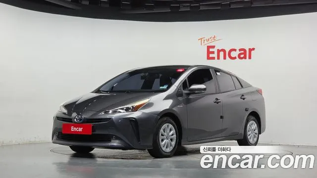 Toyota Prius — экстерьер