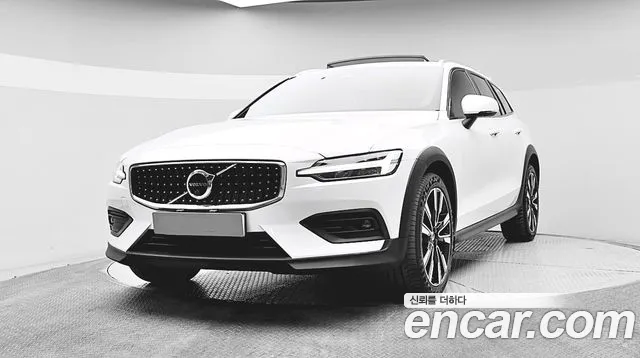 Volvo V60 — экстерьер