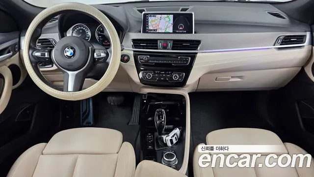 BMW X2 — интерьер