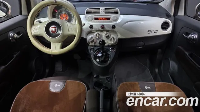 Fiat 500 — интерьер