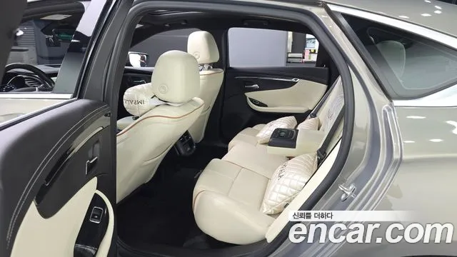 Chevrolet Korea Impala — интерьер