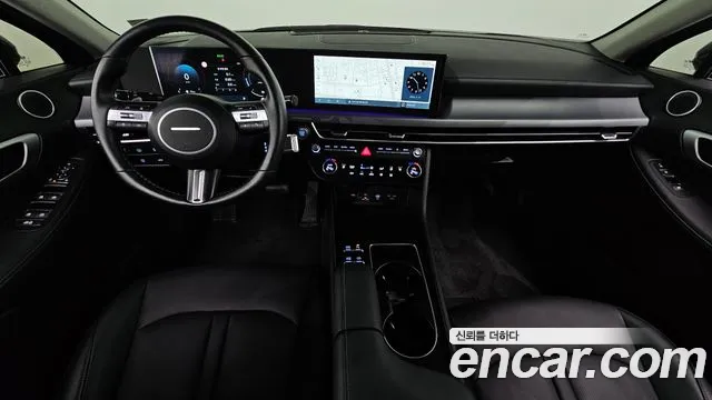 Hyundai Sonata — интерьер