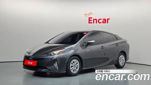 Toyota Prius — экстерьер
