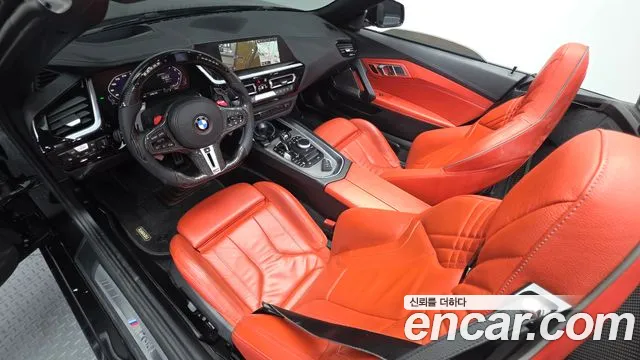 BMW Z4 — интерьер