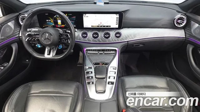 Mercedes-Benz AMG GT — интерьер