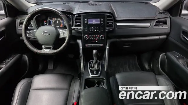 Renault Korea QM6 — интерьер