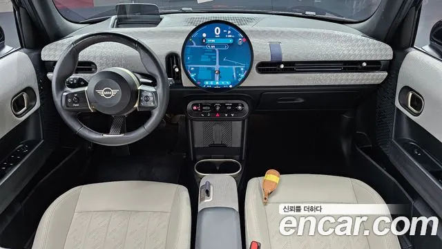 MINI Cooper — интерьер