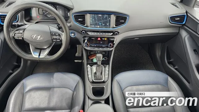 Hyundai Ioniq — интерьер