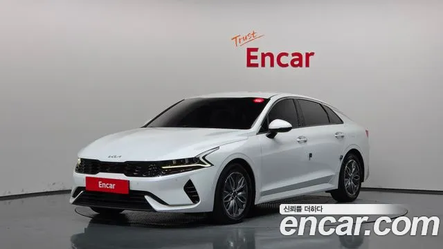 Kia K5 — экстерьер