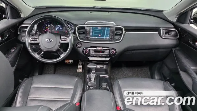 Kia Sorento — интерьер