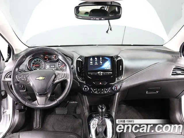 Chevrolet Korea Cruze — интерьер