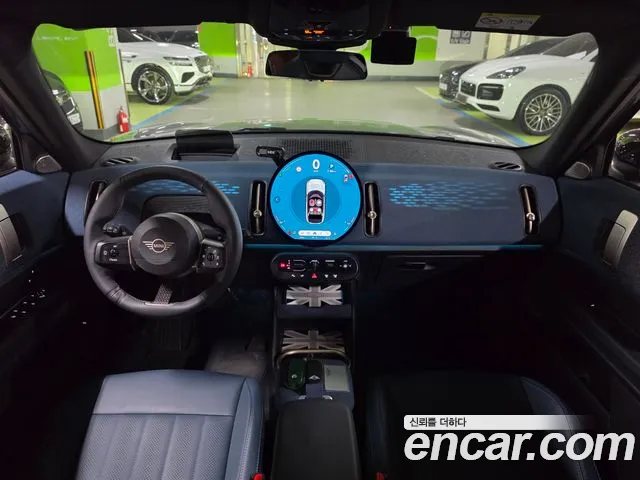 MINI Countryman — интерьер