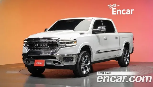 Dodge Ram Pickup — экстерьер