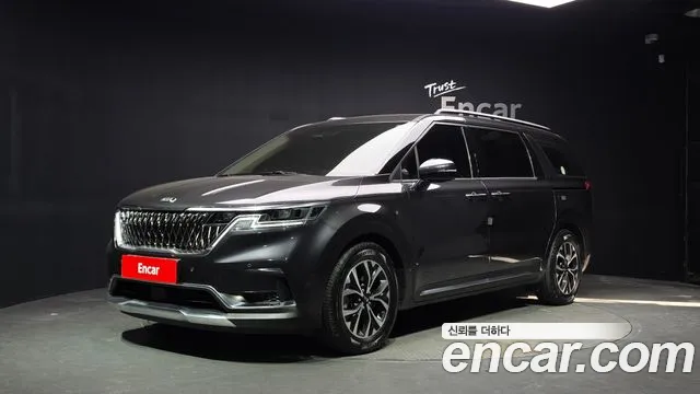 Kia Carnival — экстерьер