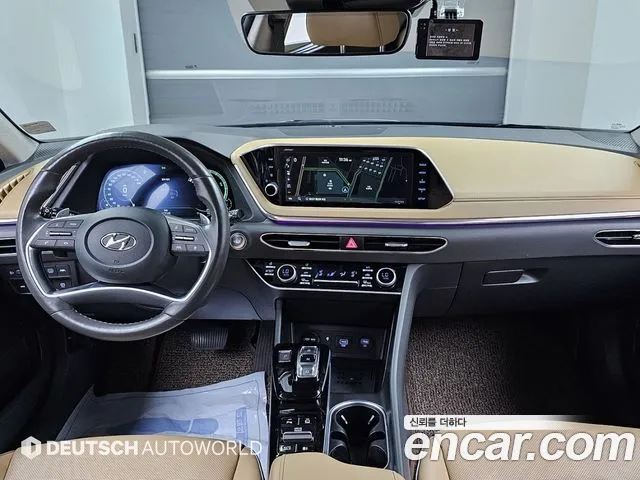 Hyundai Sonata — интерьер