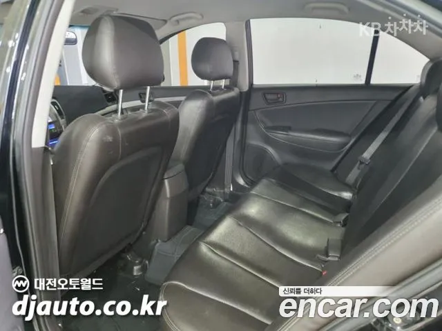 Hyundai Sonata — интерьер