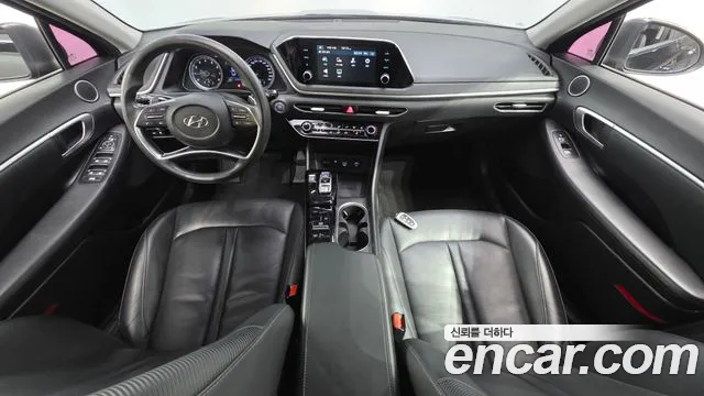 Hyundai Sonata — интерьер
