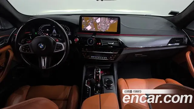 BMW M5 — интерьер