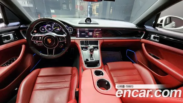 Porsche Panamera — интерьер