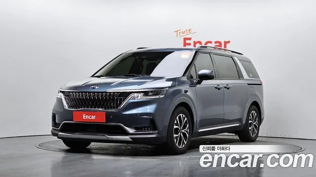 Kia Carnival — экстерьер