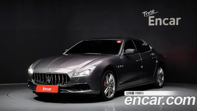 Maserati Quattroporte