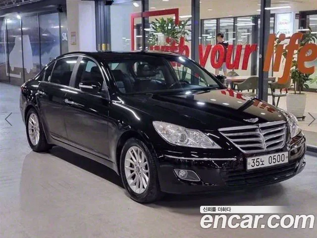 Hyundai Genesis