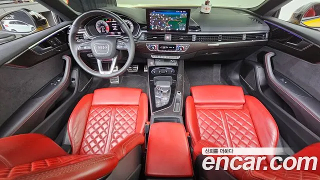 Audi S5 — интерьер