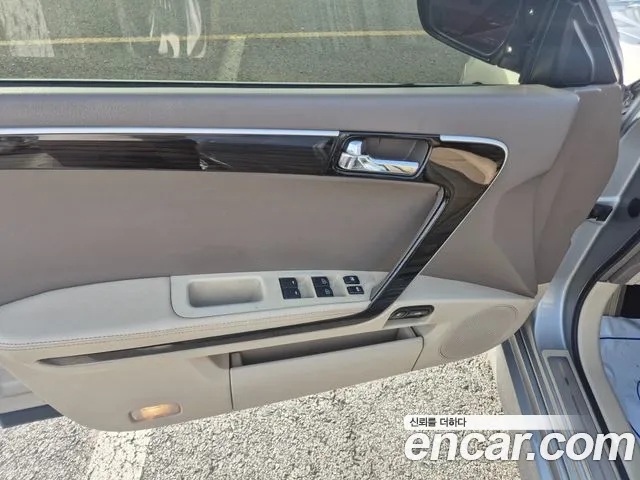 Renault Korea SM7 — интерьер