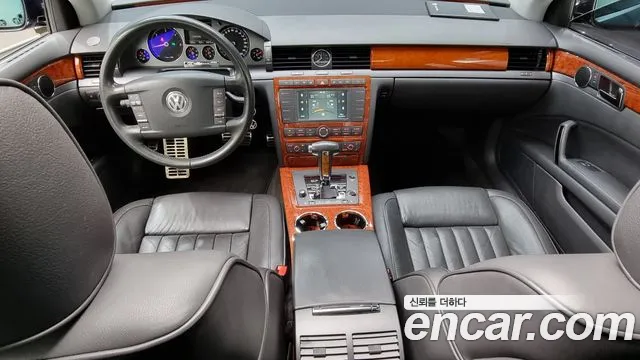 Volkswagen Phaeton — интерьер