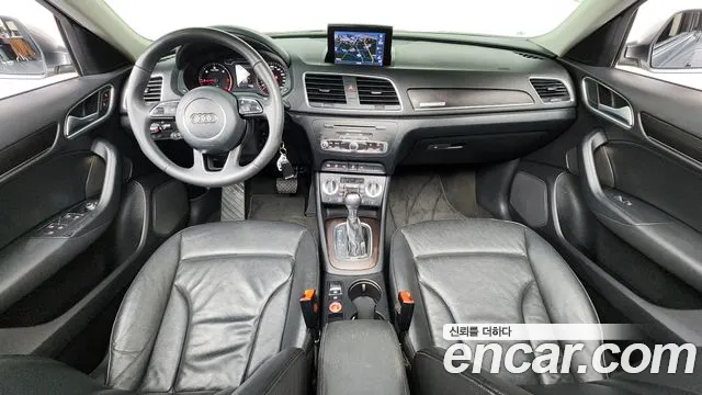 Audi Q3 — интерьер